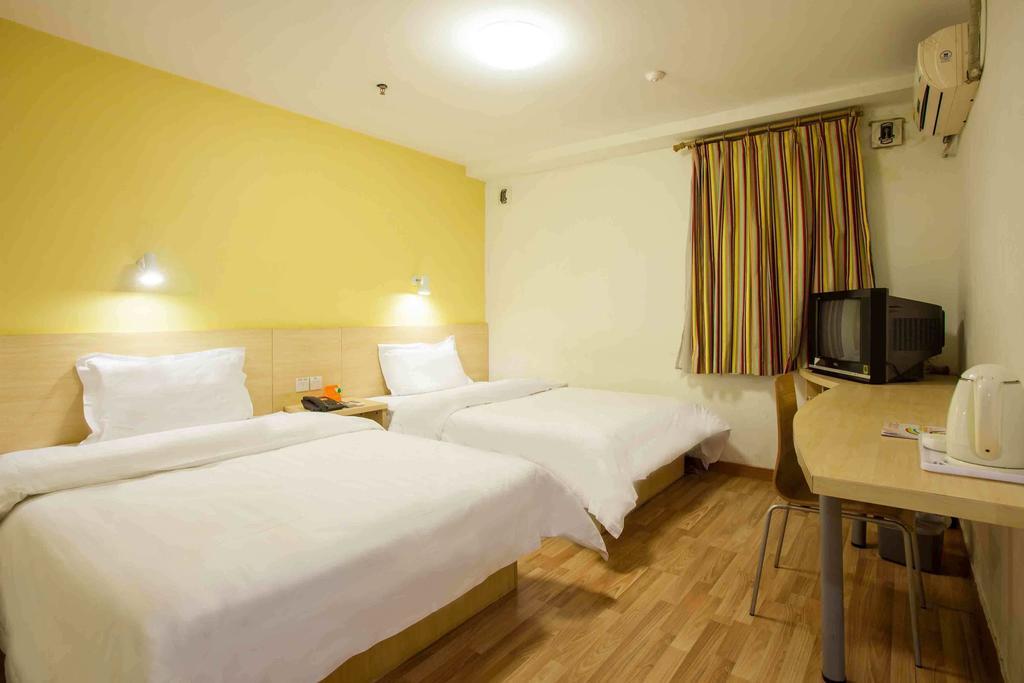 7Days Inn Laiwu Fengcheng West Street Værelse billede