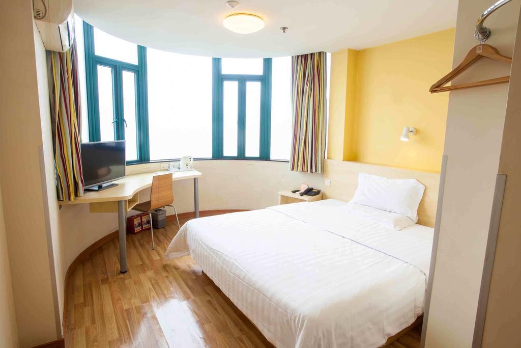 7Days Inn Laiwu Fengcheng West Street Eksteriør billede